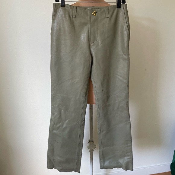 AERON Faux Leather Green Flare Leg Bootcut High Rise Pants NWT Sz HU 36/US Small - Picture 1 of 11